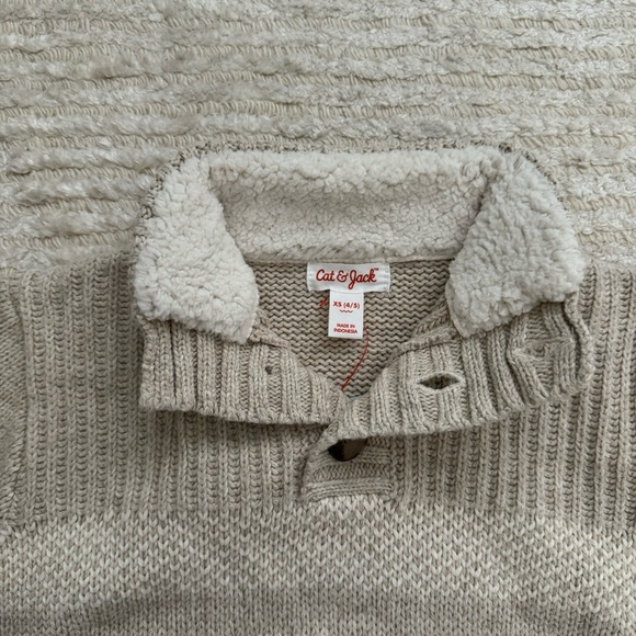 NWT Cat & Jack chunky knit sweater XS (4/5) - Picture 4 of 7